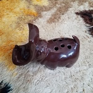 Antique 1960s hippo toothbrush holder / soap dish - vintage 60s